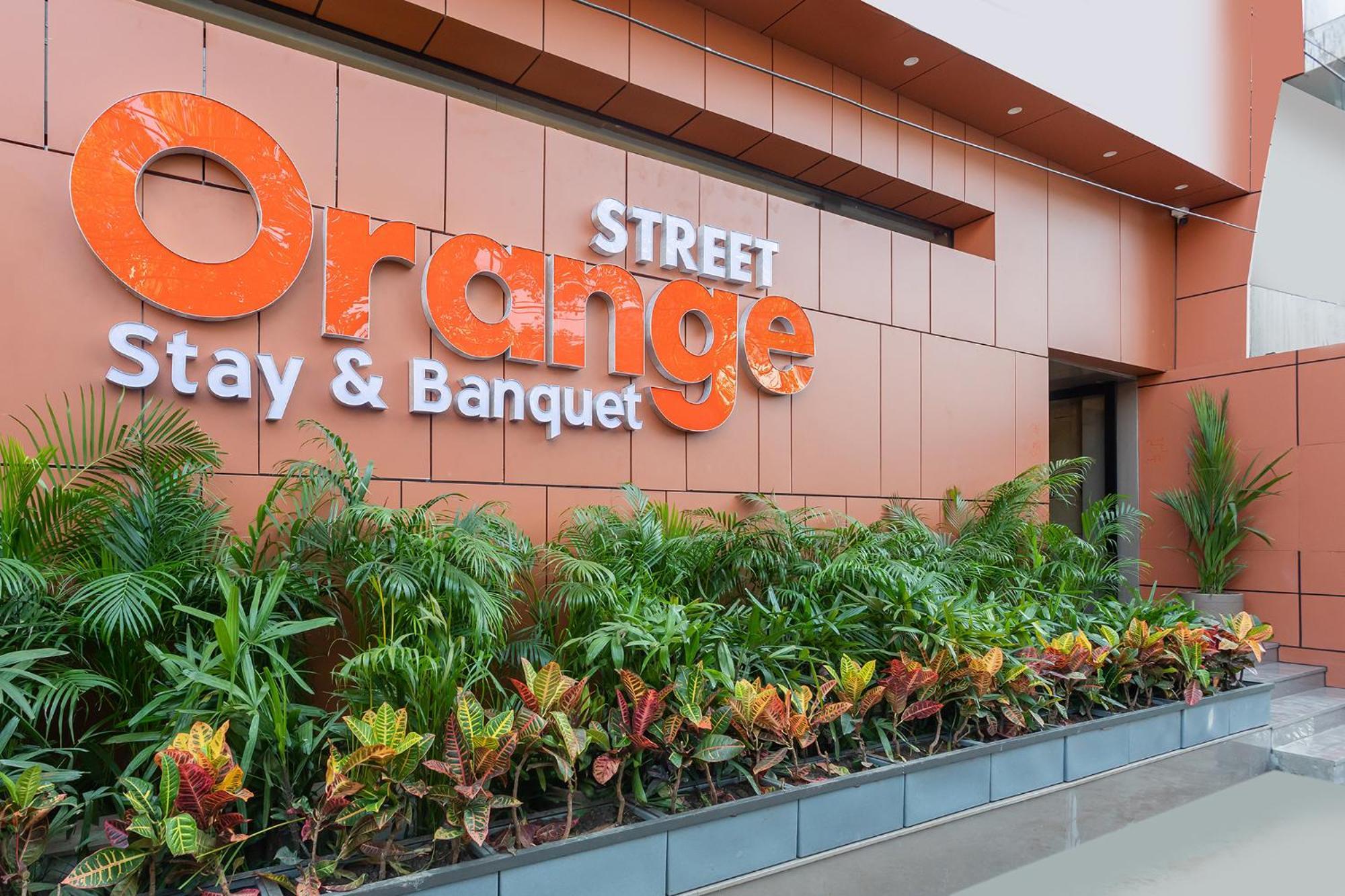 Fabhotel Prime Oasis Orange Bhopal Buitenkant foto